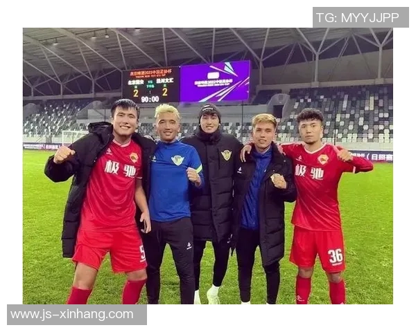 足球草根球员崛起之路 如何从低级别联赛走向世界舞台