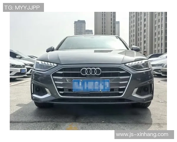 奥迪A4与足球巨星联手打造豪华运动车贴彰显速度与激情 奥迪A4与足球巨星联手打造豪华运动车贴彰显速度与激情